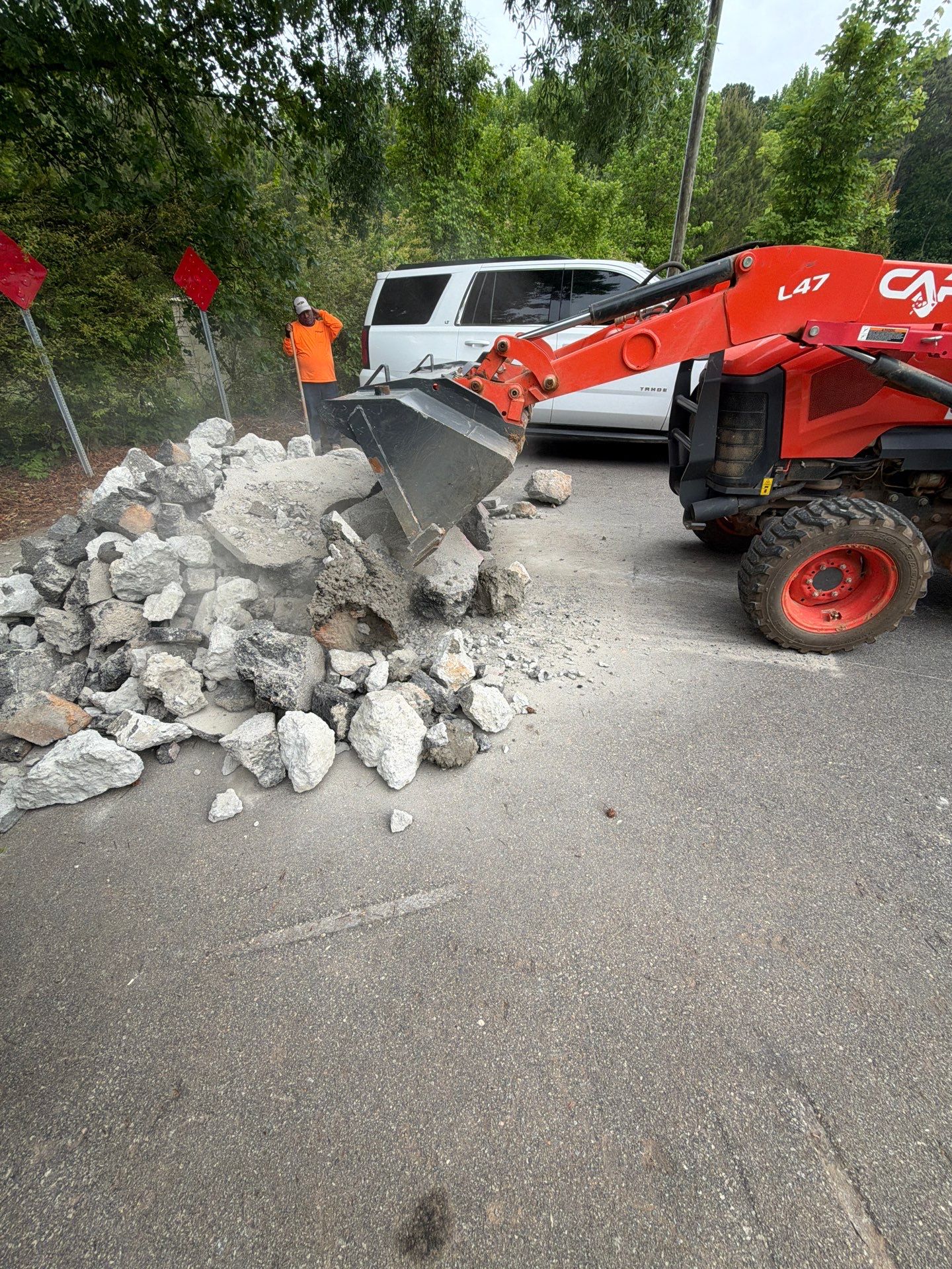 CapCon Concrete break and replace services