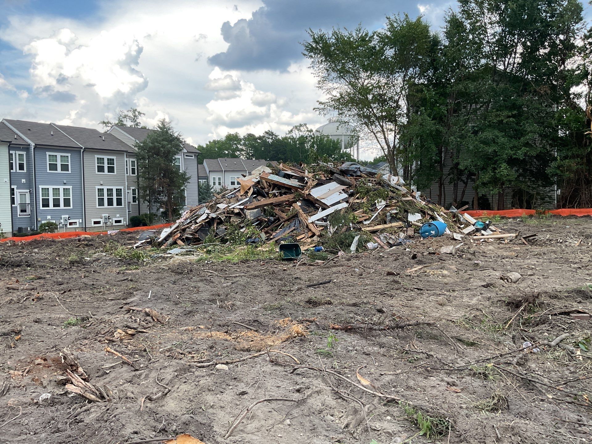Demolition debris hauling and cleanup